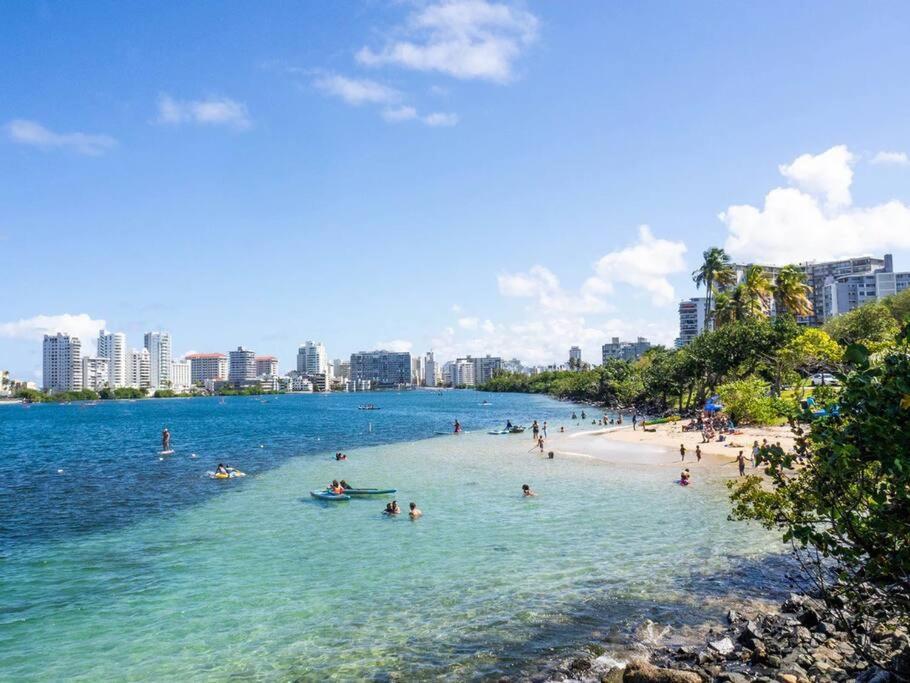 Comfy & Bright Apt @ Calle Loiza - Walk To Beach / Calle Loiza Abajo -N Apartment San Juan Exterior photo